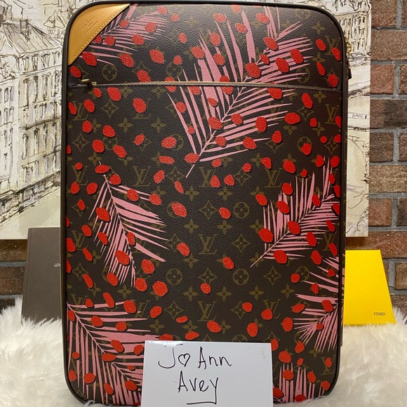 🤩PEGASE 50 JUNGLE DOTS LUGGAGE🤩 - Picture 1 of 16
